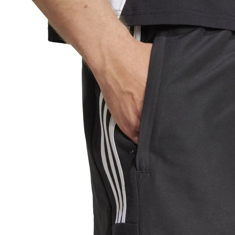 Downtime Zip-Shorts